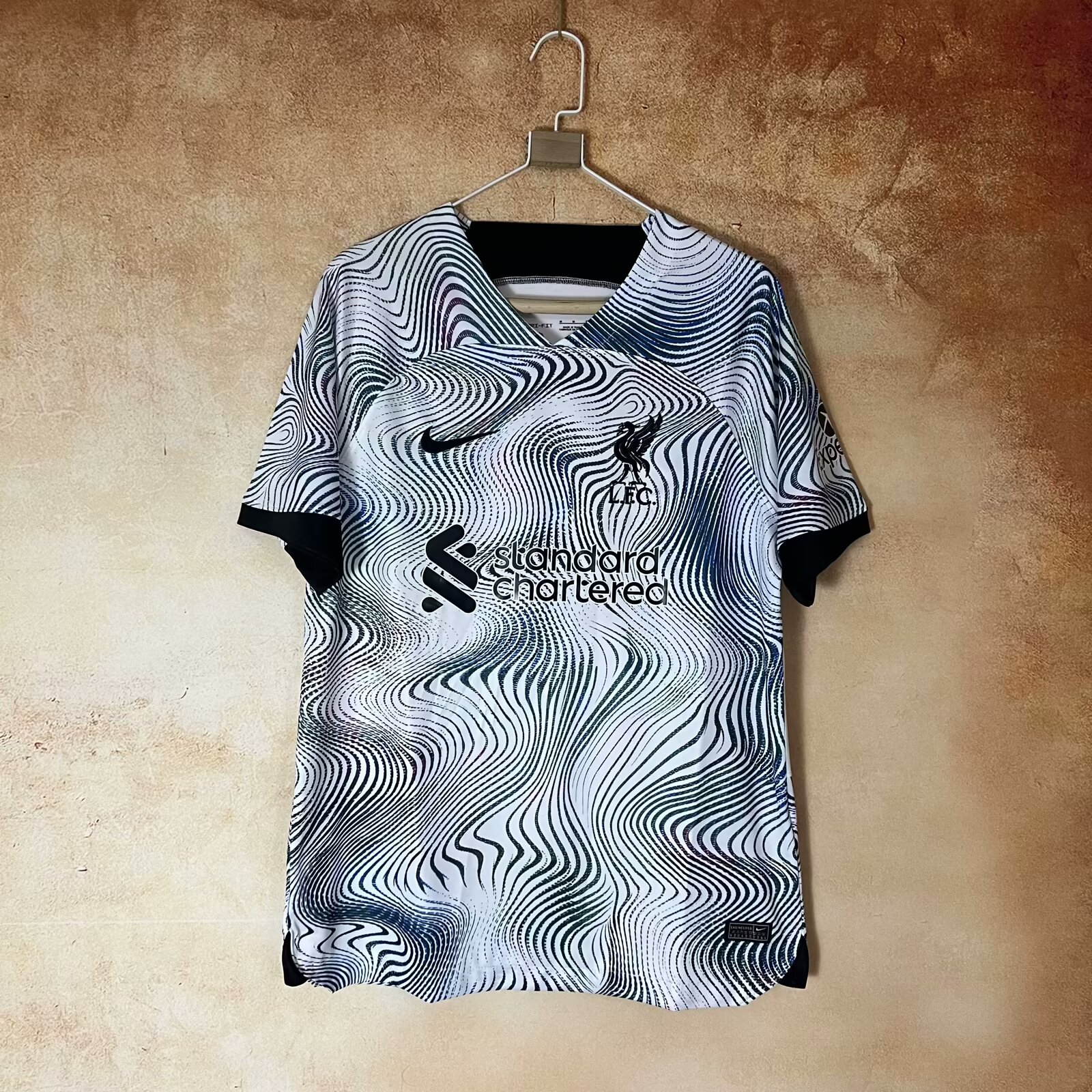 Liverpool 22/23 Away S-XXL